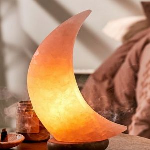 Crescent-moon-lamp